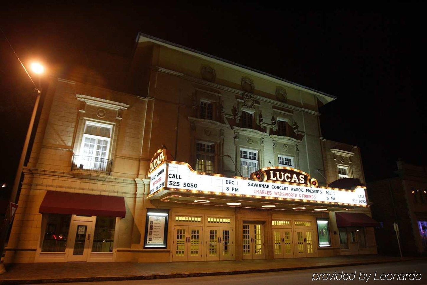 Embassy Suites Savannah Historic District Dış mekan fotoğraf